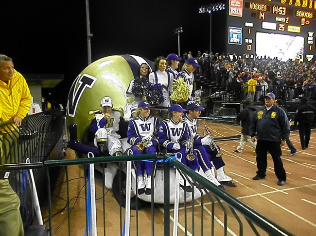 See if you can find me in this picture...Hint: I'm not one of the cheerleaders. http://wheresrooster.com/wp-content/uploads/2010/10/Helmet.jpg